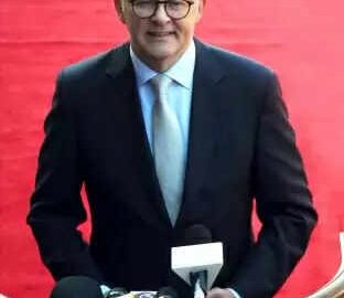 The Australian Prime Minister, Anthony Albanese, apologized to the Jewish community over the terrorist incident