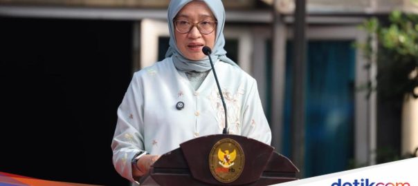 Minister of PANRB considers Mother’s Day as momentum to revive the role of women