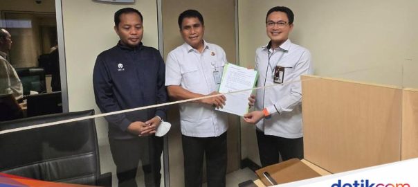 Attorney General arrests Kasi Datun Kejari HSU in South Kalimantan, then hands him over to the Corruption Eradication Commission